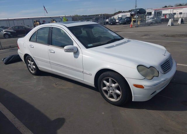 2001 MERCEDES-BENZ C-Class