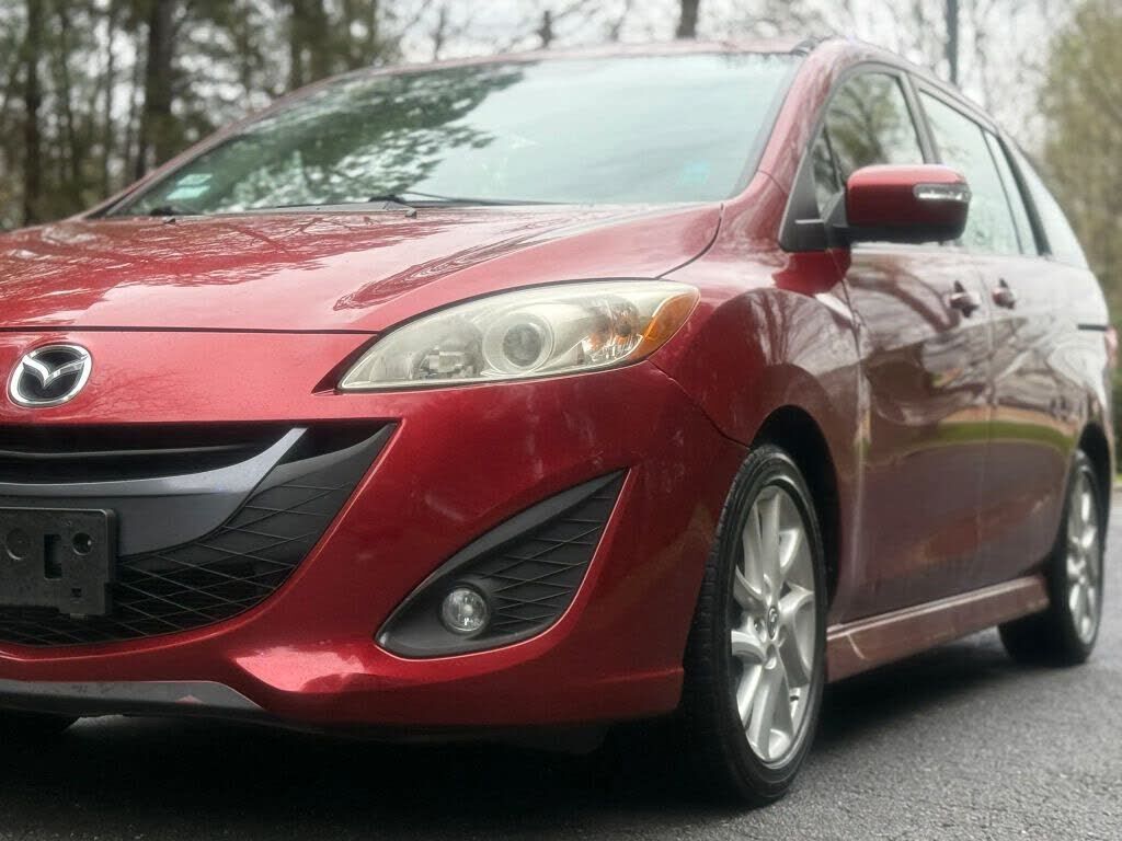 2013 MAZDA Mazda5