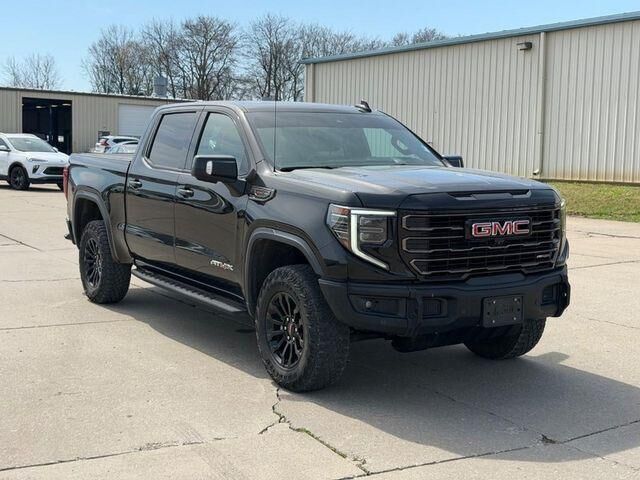 2023 GMC Sierra