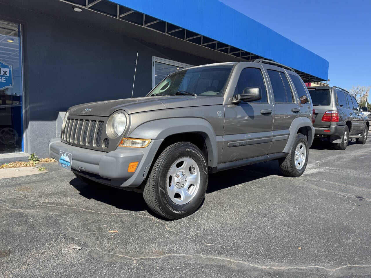 2005 JEEP Liberty