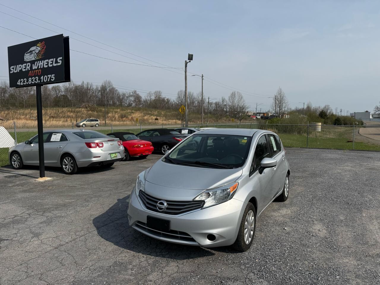 2016 NISSAN Versa
