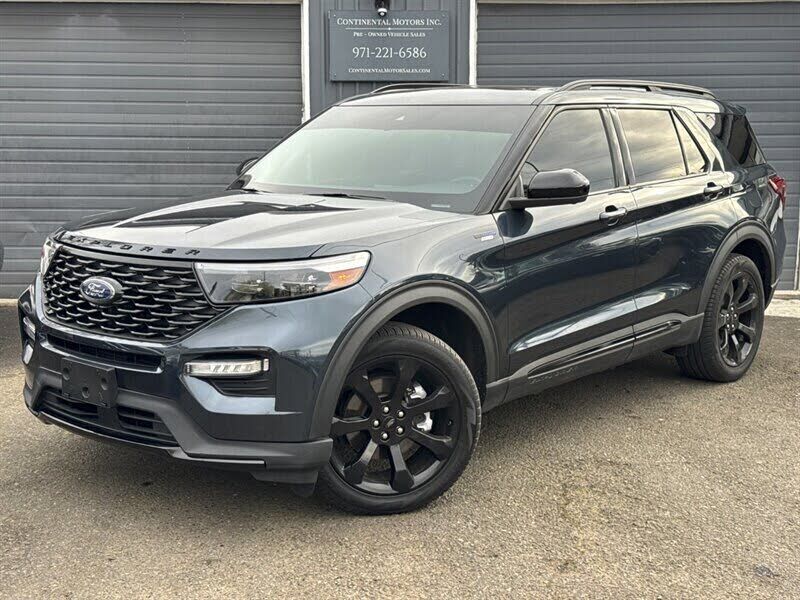 2023 FORD Explorer