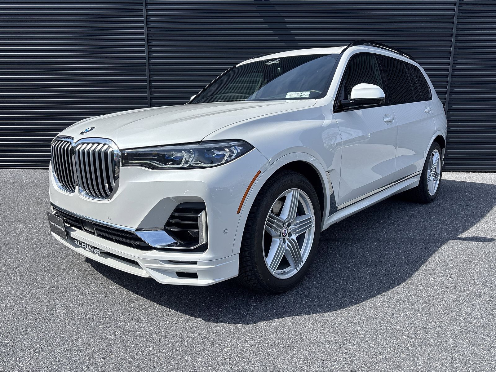 2022 BMW X7