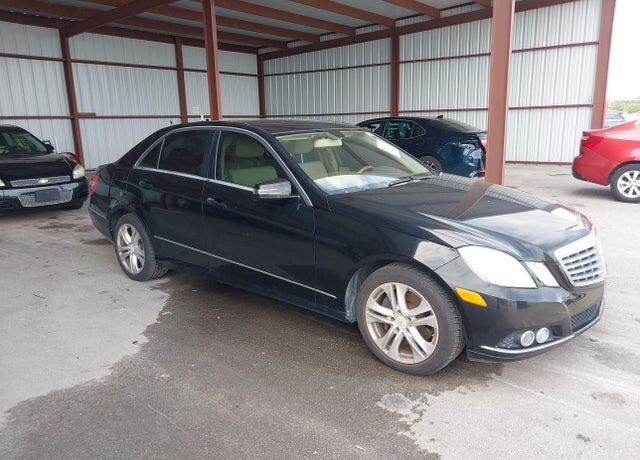 2011 MERCEDES-BENZ E-Class