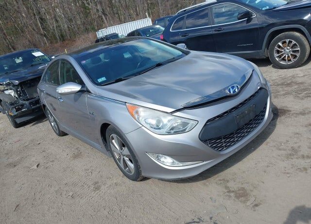 2011 HYUNDAI Sonata