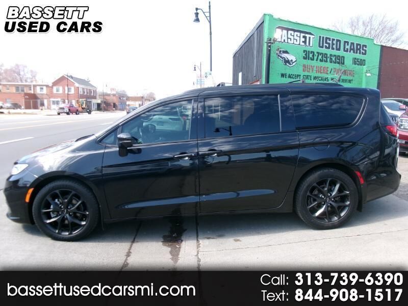 2021 CHRYSLER Pacifica