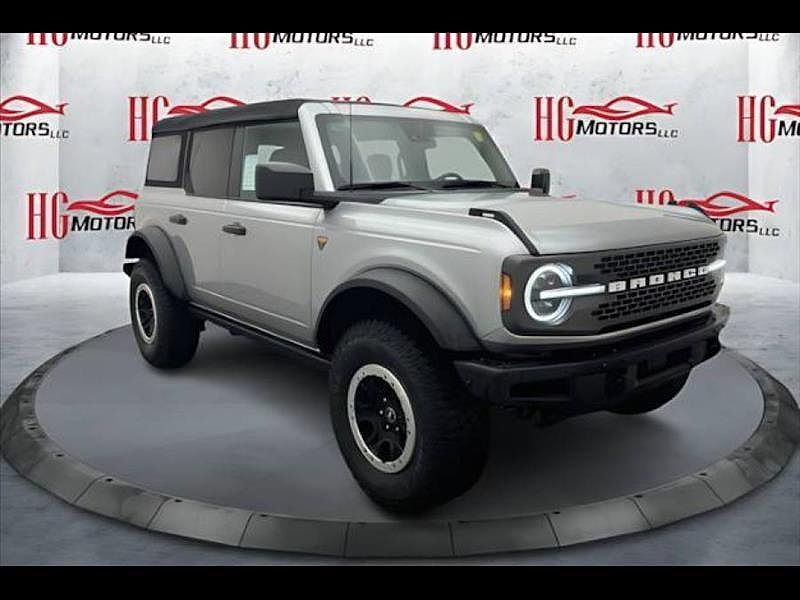 2024 FORD Bronco