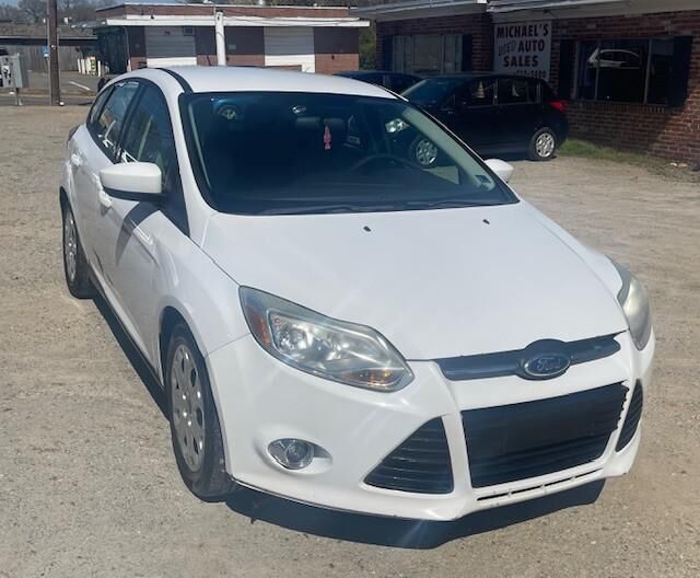 2012 FORD Focus