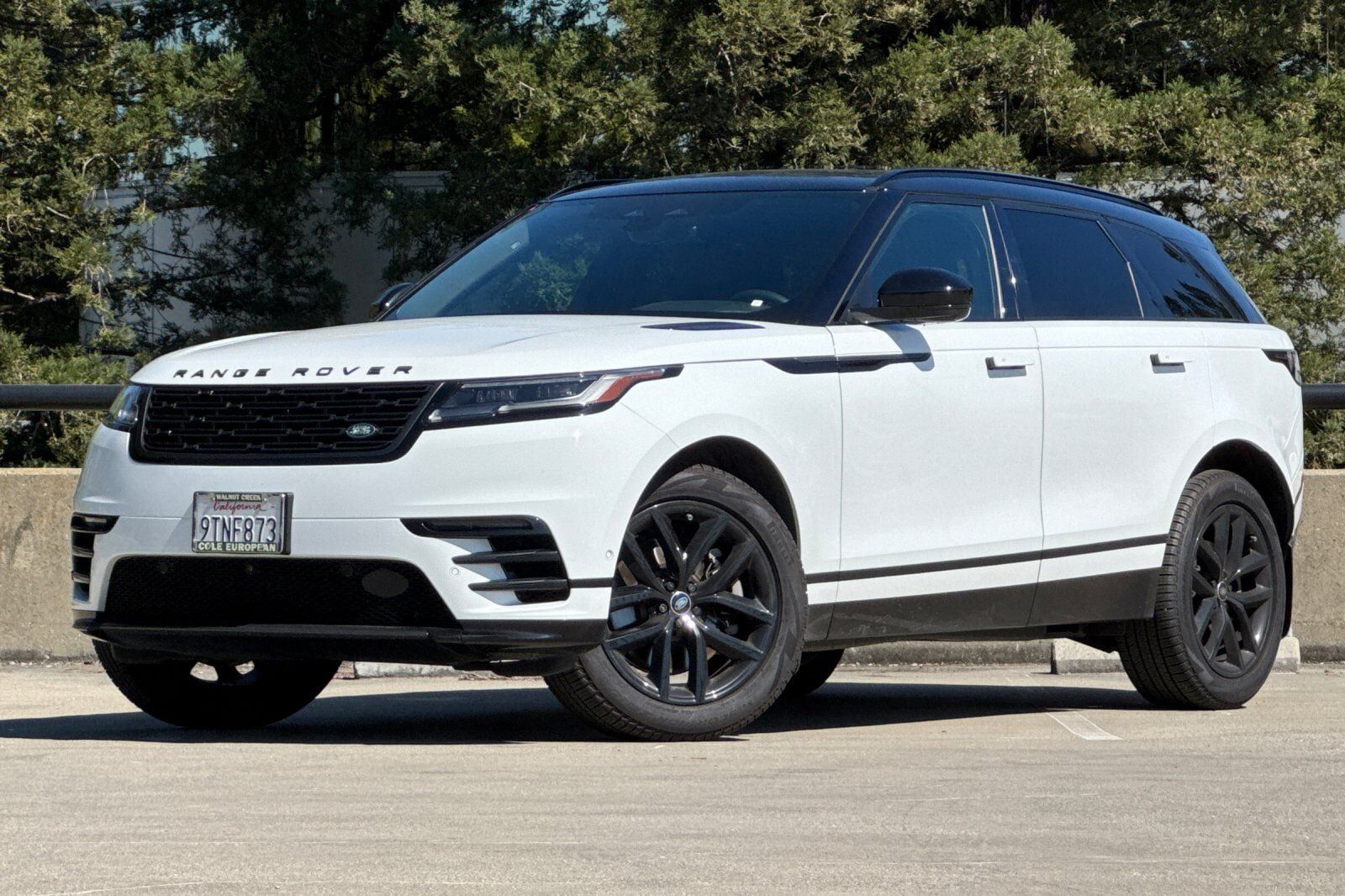2026 LAND ROVER Range Rover Velar