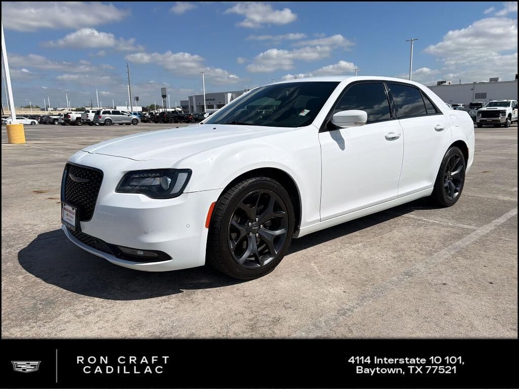 2021 CHRYSLER 300