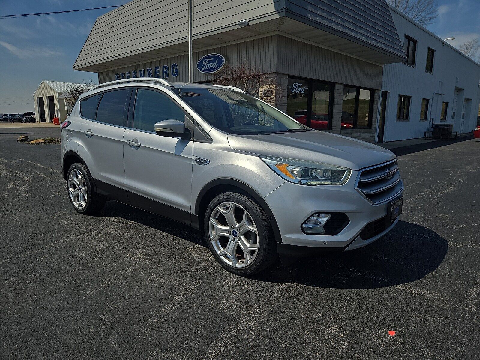 2017 FORD Escape