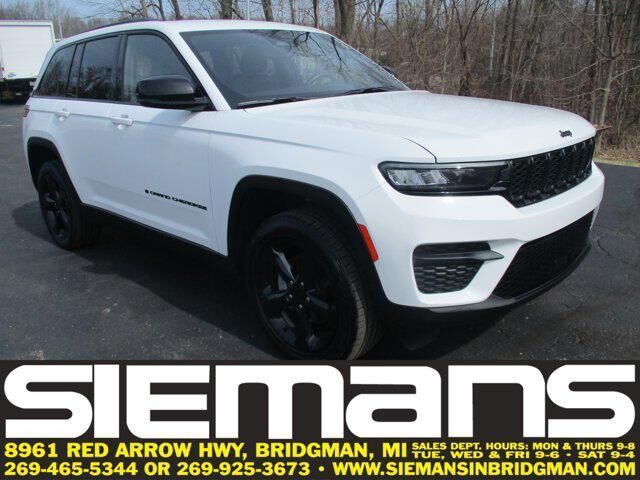 2022 JEEP Grand Cherokee