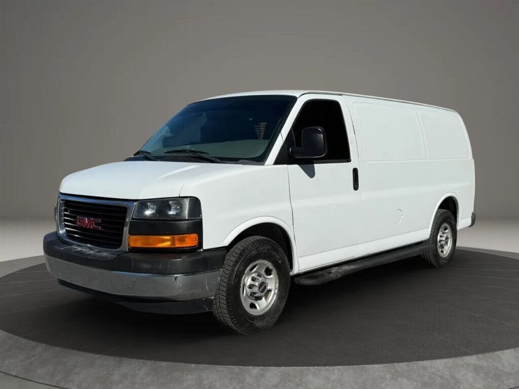 2017 GMC Savana