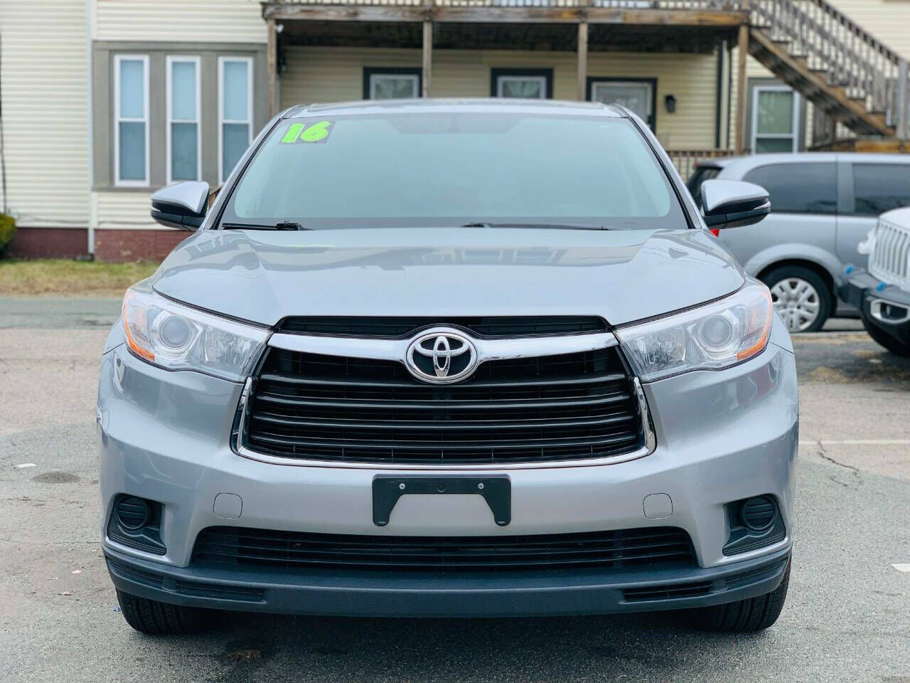 2016 TOYOTA Highlander