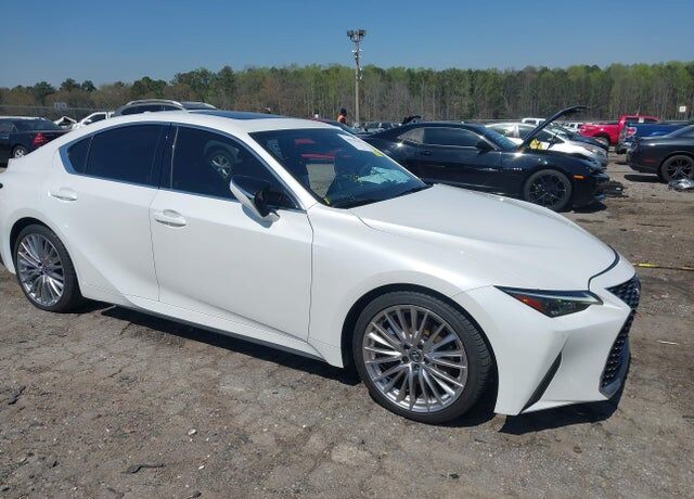 2023 LEXUS IS