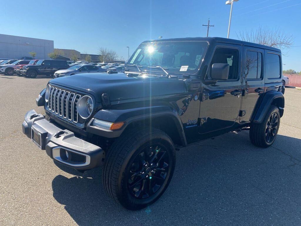 2025 JEEP Wrangler