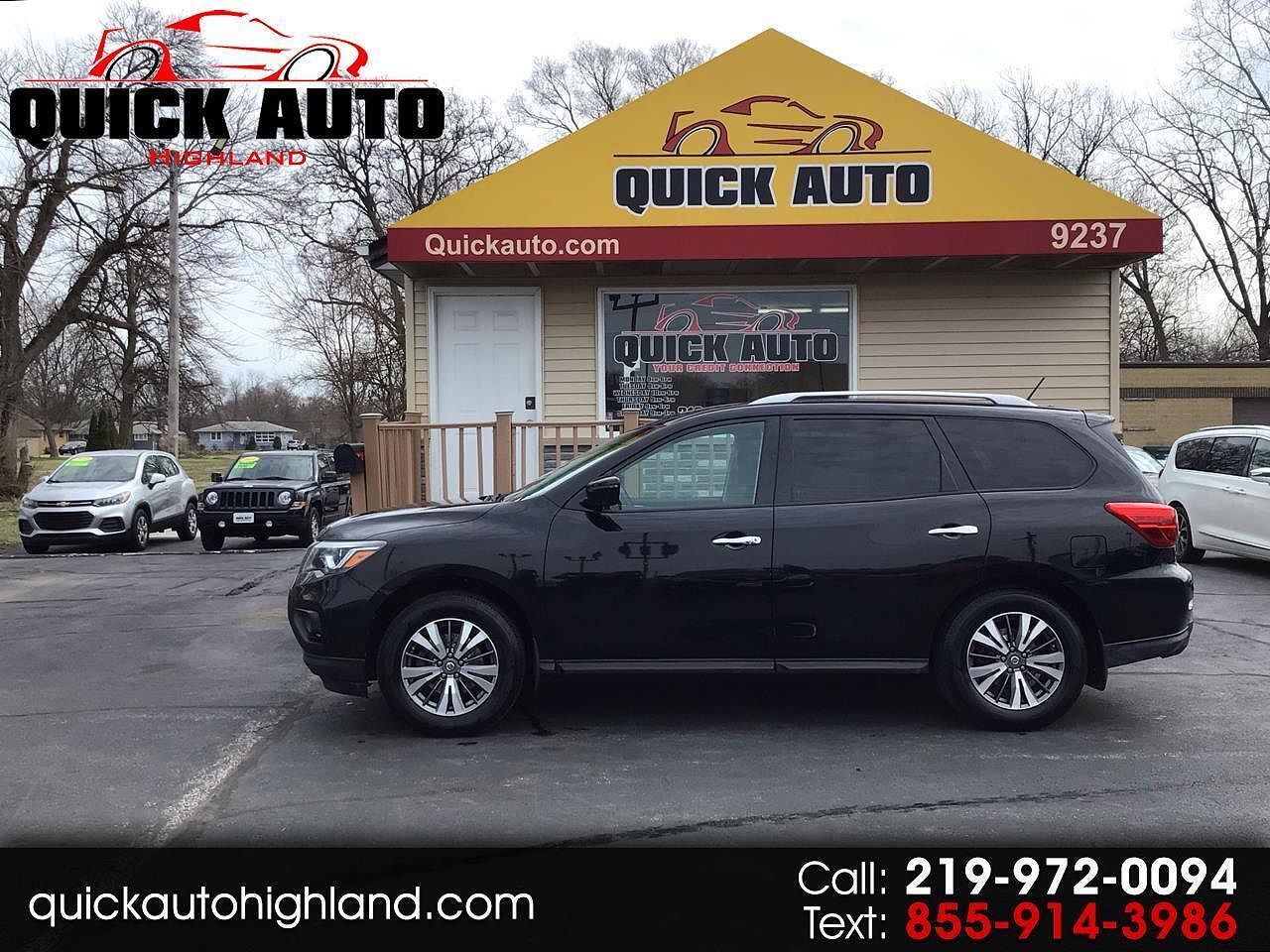 2017 NISSAN Pathfinder