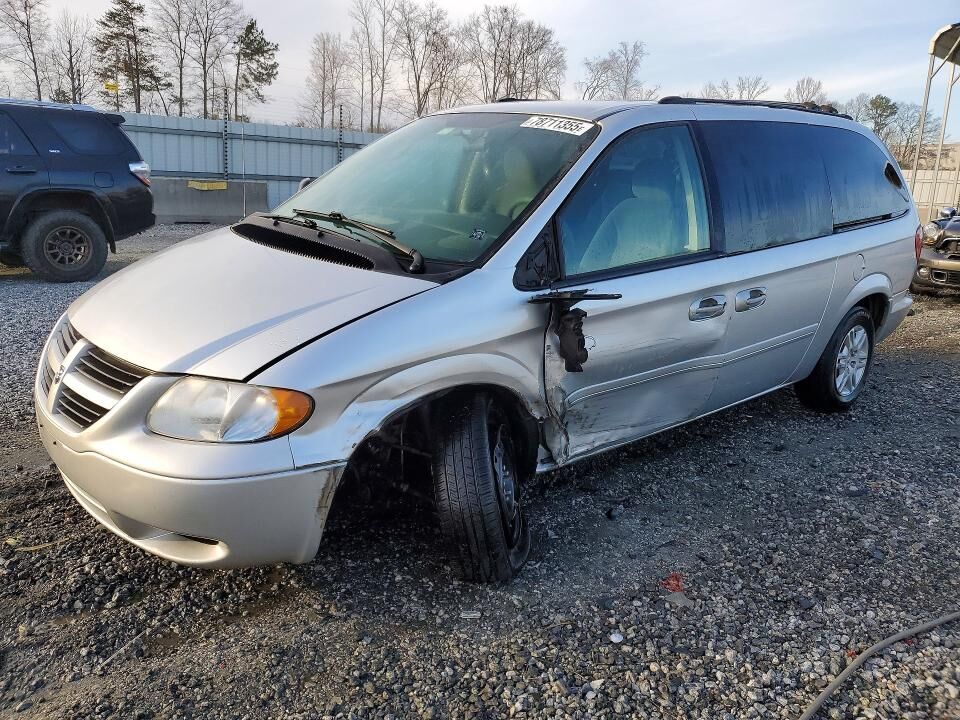 2005 DODGE Caravan