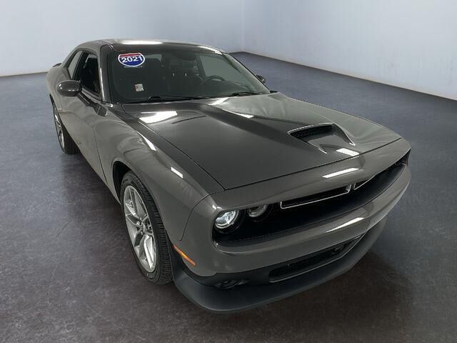 2021 DODGE Challenger