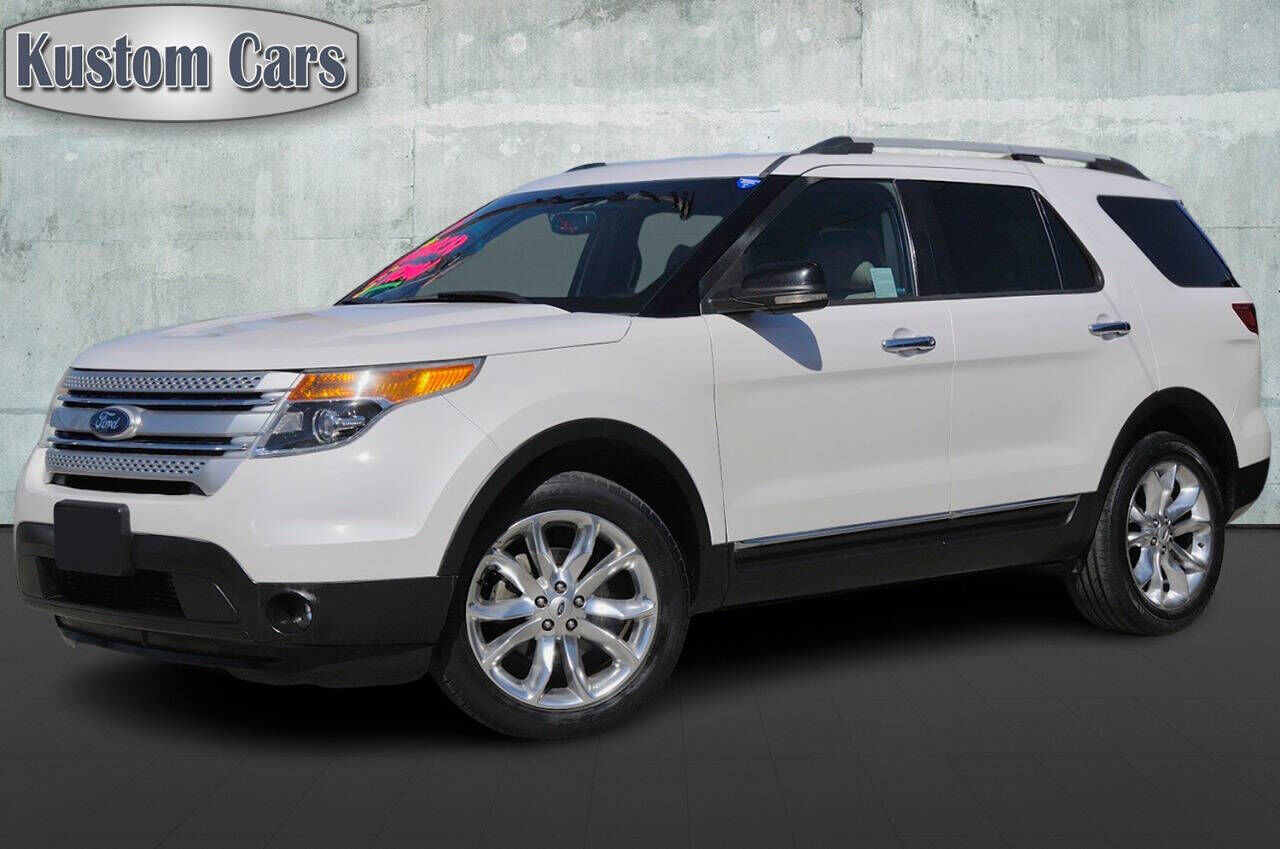 2013 FORD Explorer