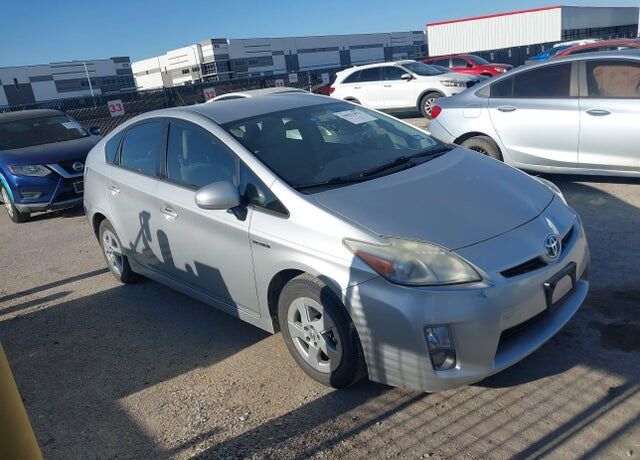 2011 TOYOTA PRIUS