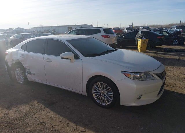 2015 LEXUS ES