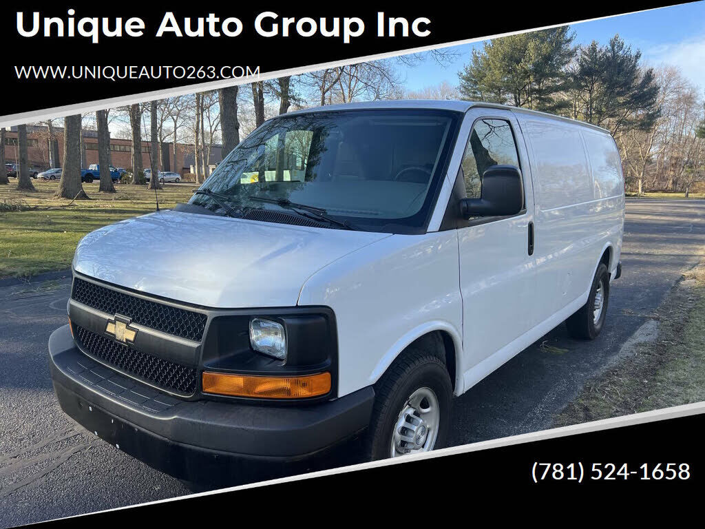 2017 CHEVROLET Express