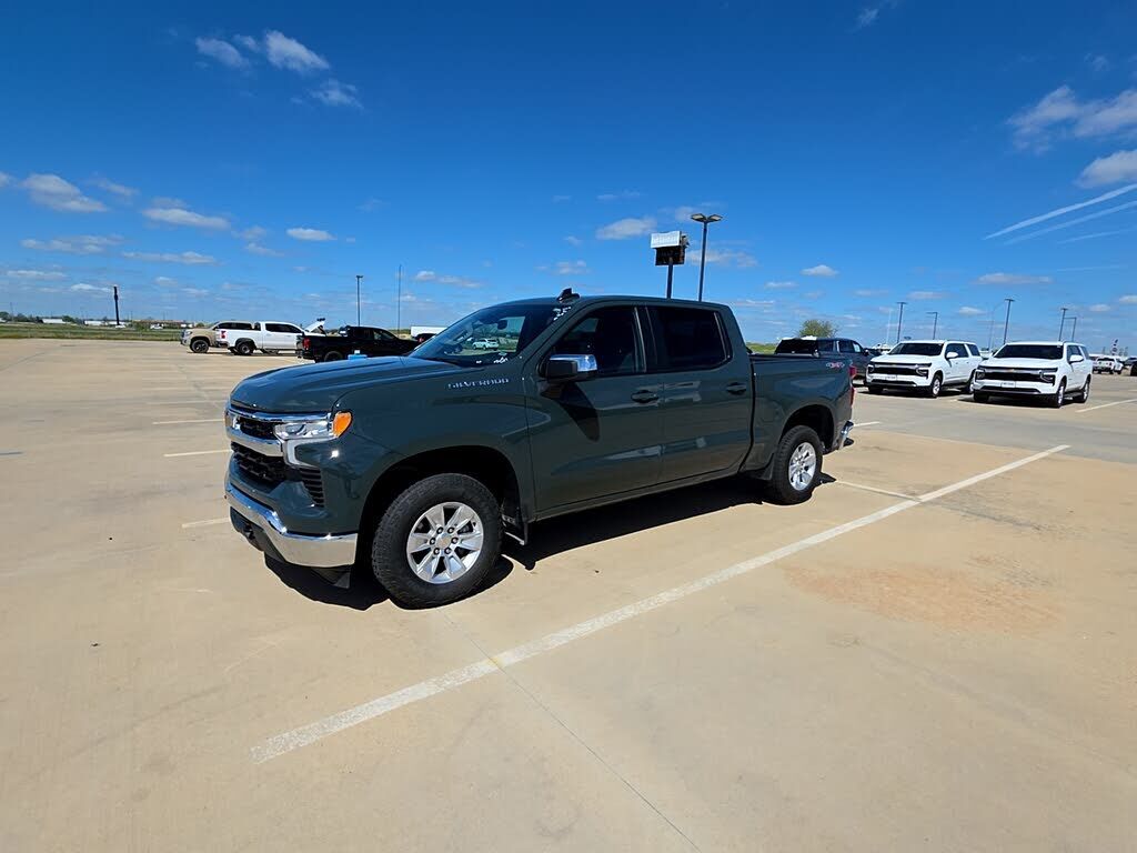 2025 CHEVROLET Silverado