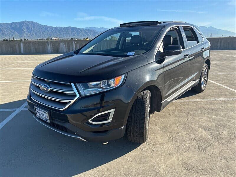 2015 FORD Edge