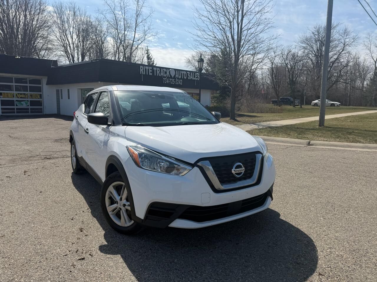2020 NISSAN Kicks