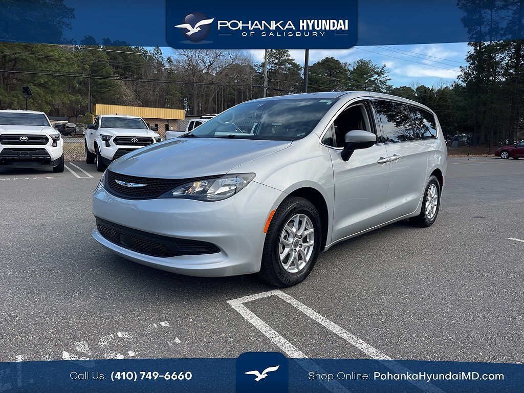 2023 CHRYSLER Voyager