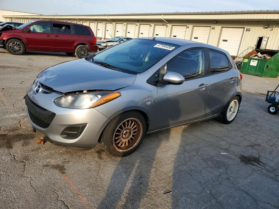 2012 MAZDA Mazda2