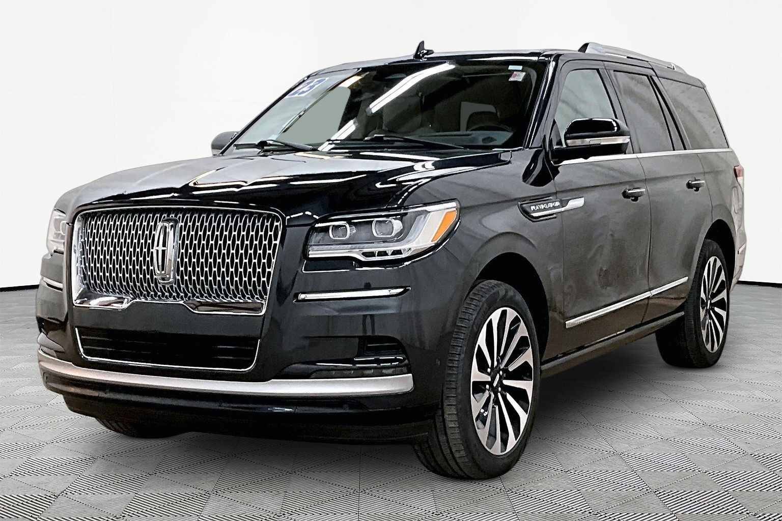 2023 LINCOLN Navigator