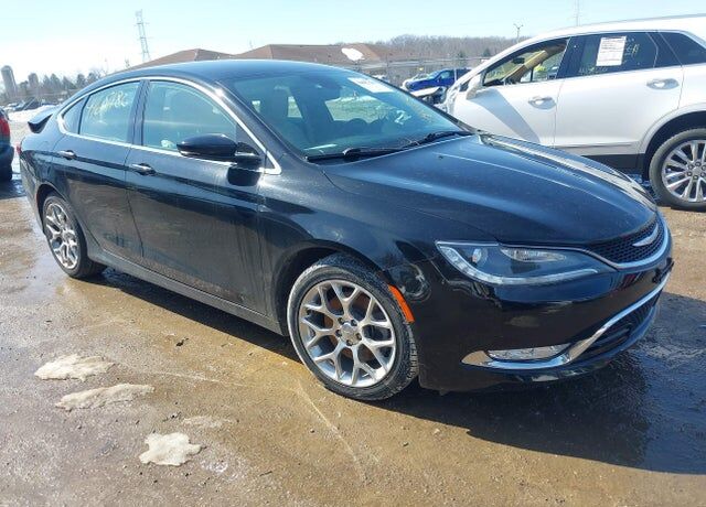 2015 CHRYSLER 200
