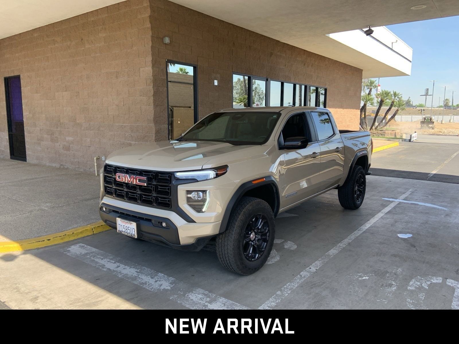 2023 GMC Canyon