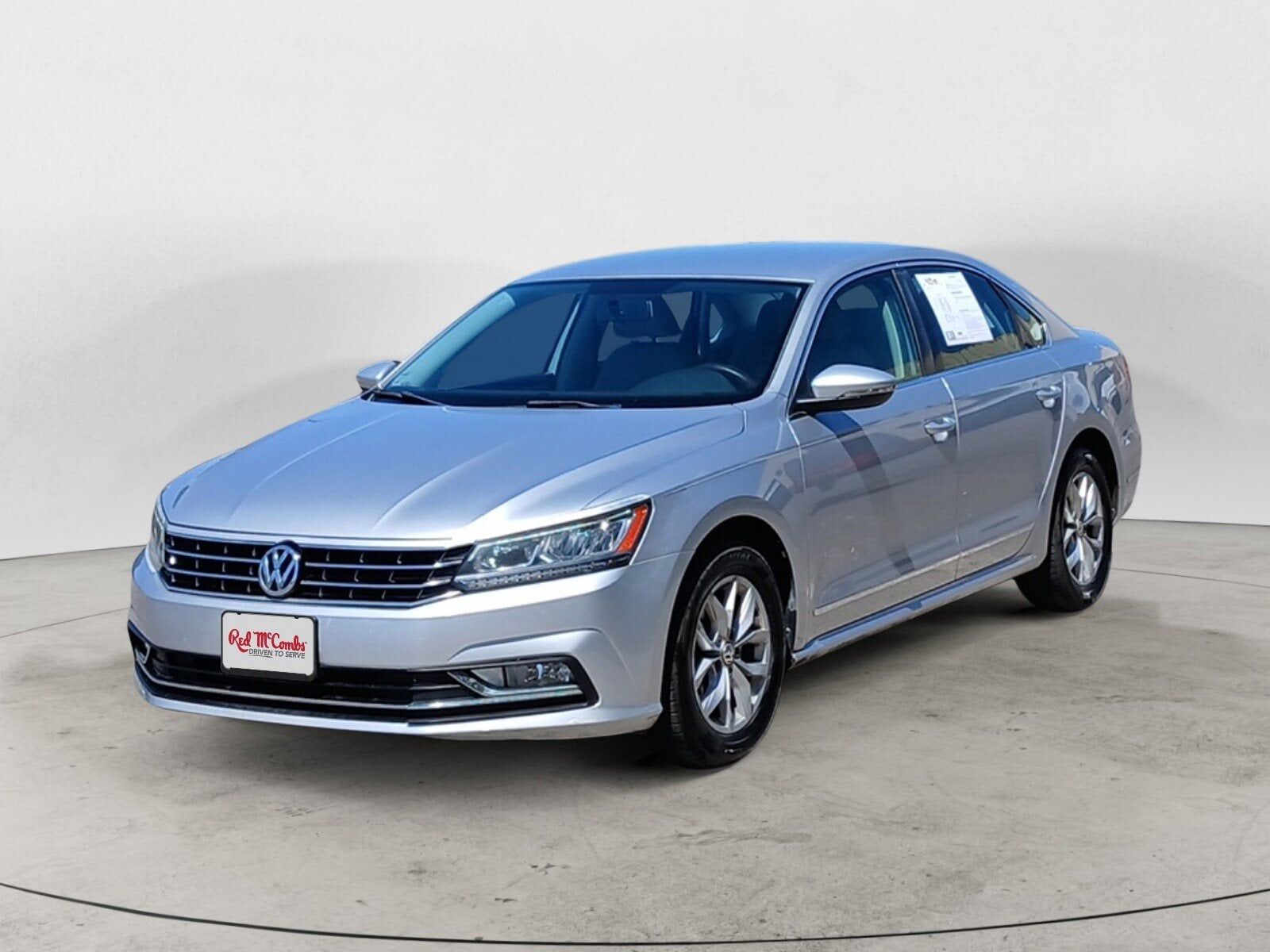 2016 VOLKSWAGEN Passat