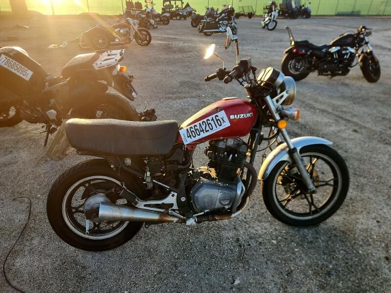 1984 SUZUKI Touring
