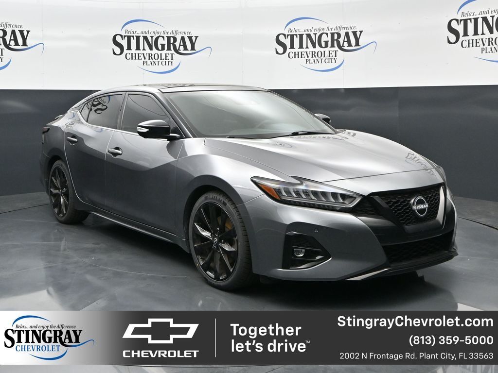 2023 NISSAN Maxima