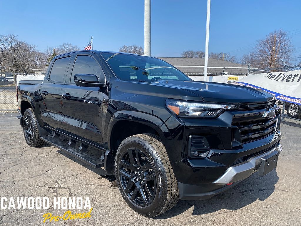 2024 CHEVROLET Colorado