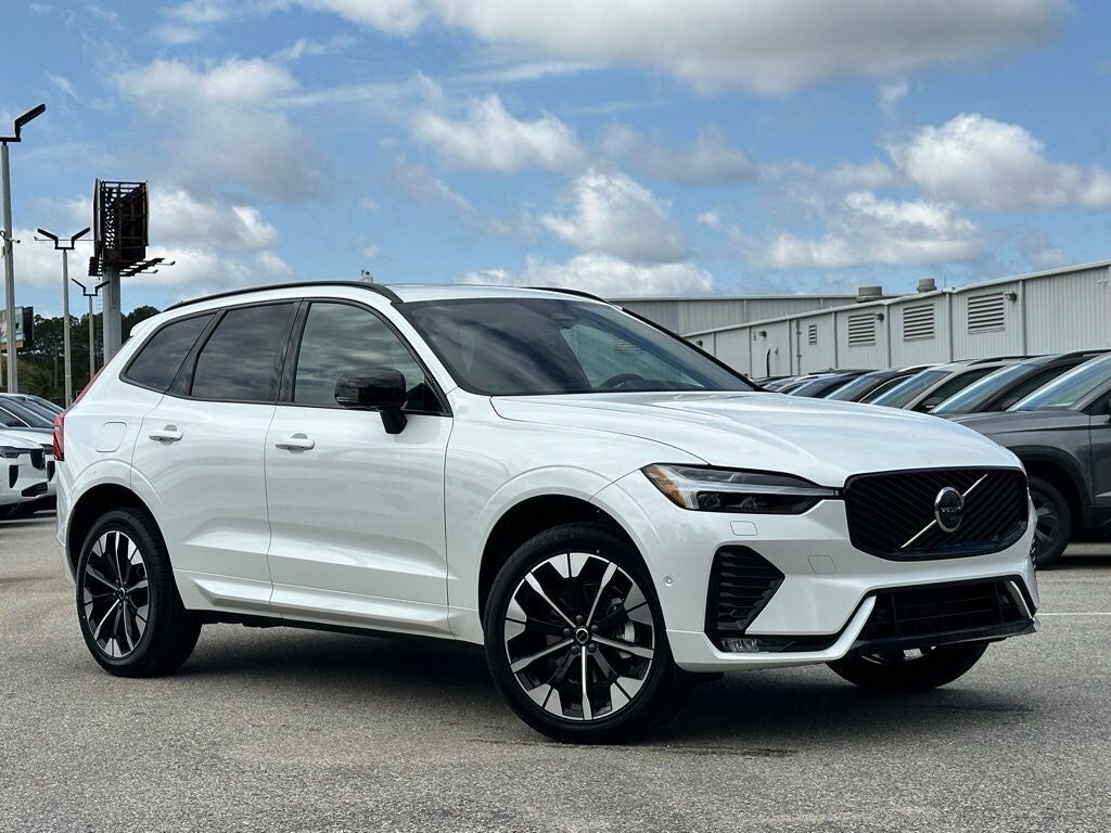 2026 VOLVO XC60