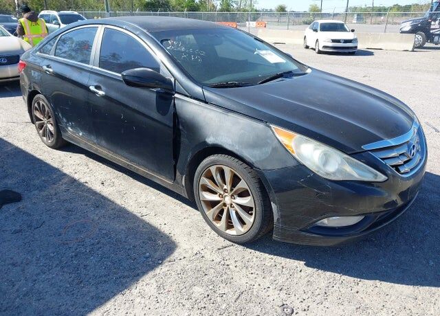 2011 HYUNDAI Sonata