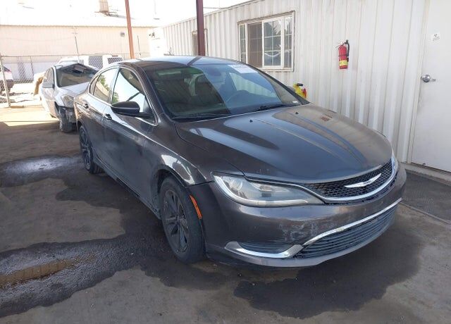 2016 CHRYSLER 200