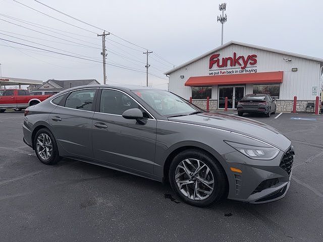 2022 HYUNDAI Sonata