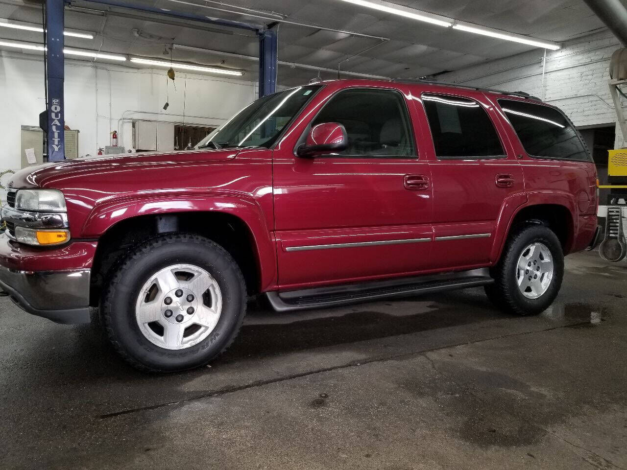 2004 CHEVROLET Tahoe