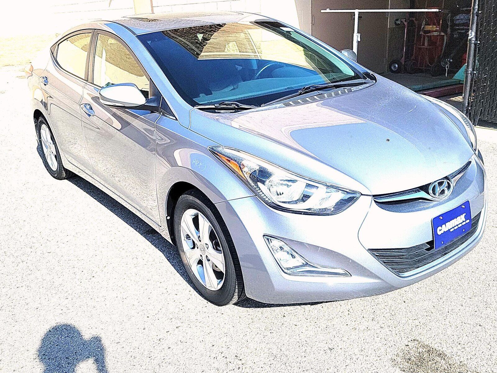2016 HYUNDAI Elantra