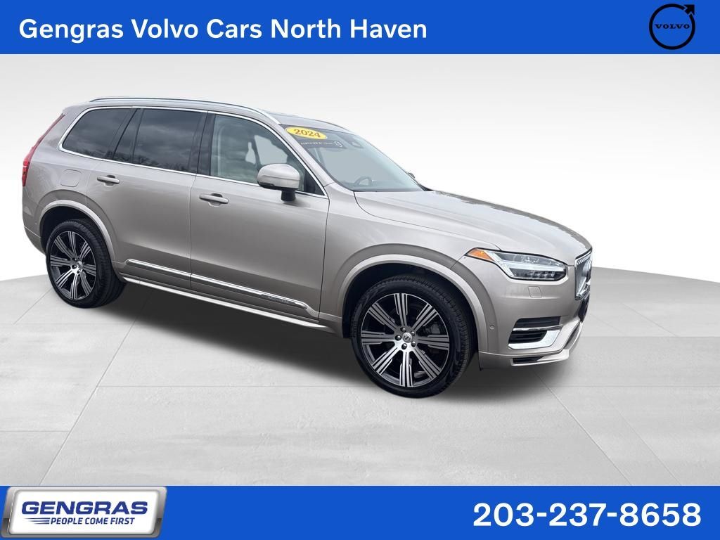 2024 VOLVO XC90