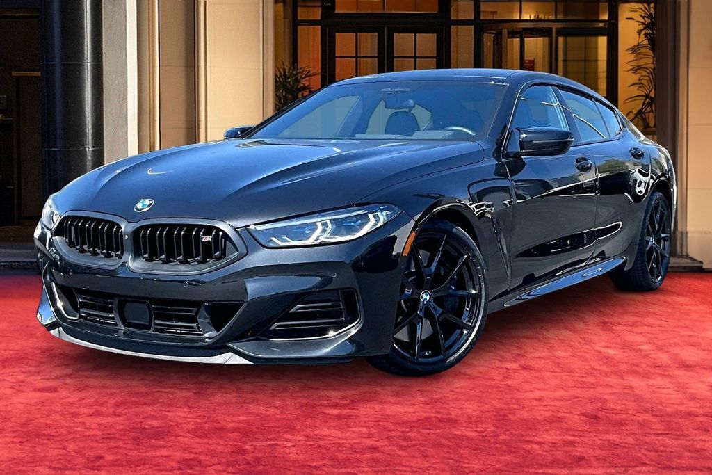 2024 BMW M8