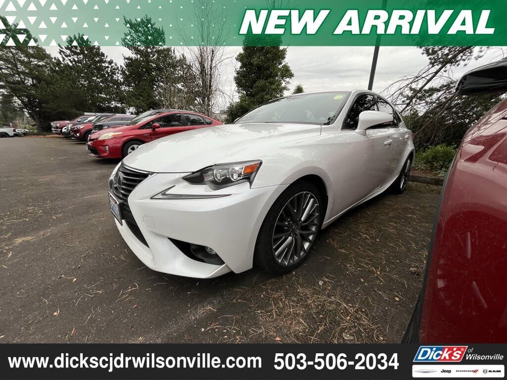 2015 LEXUS IS