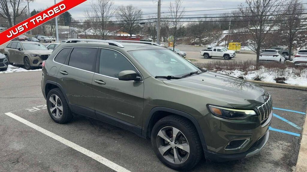2019 JEEP Cherokee
