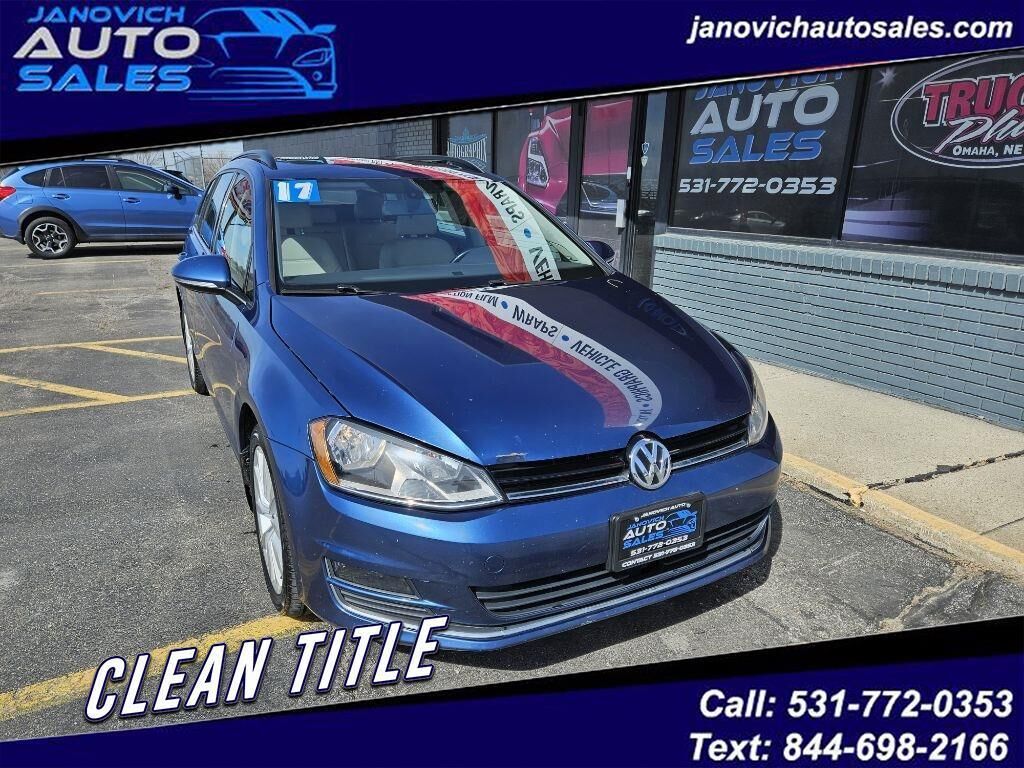 2017 VOLKSWAGEN Golf SportWagen